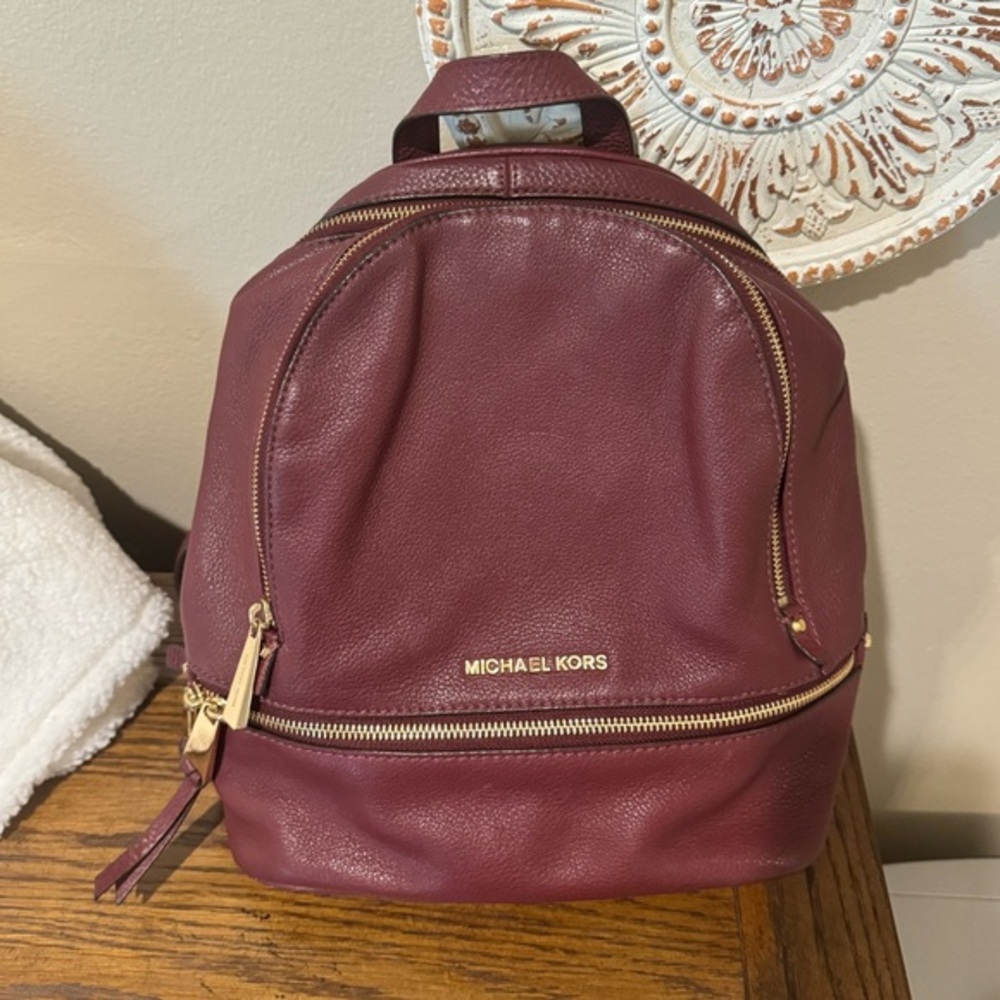 Michael Kors Rhea Medium Leather Backpack